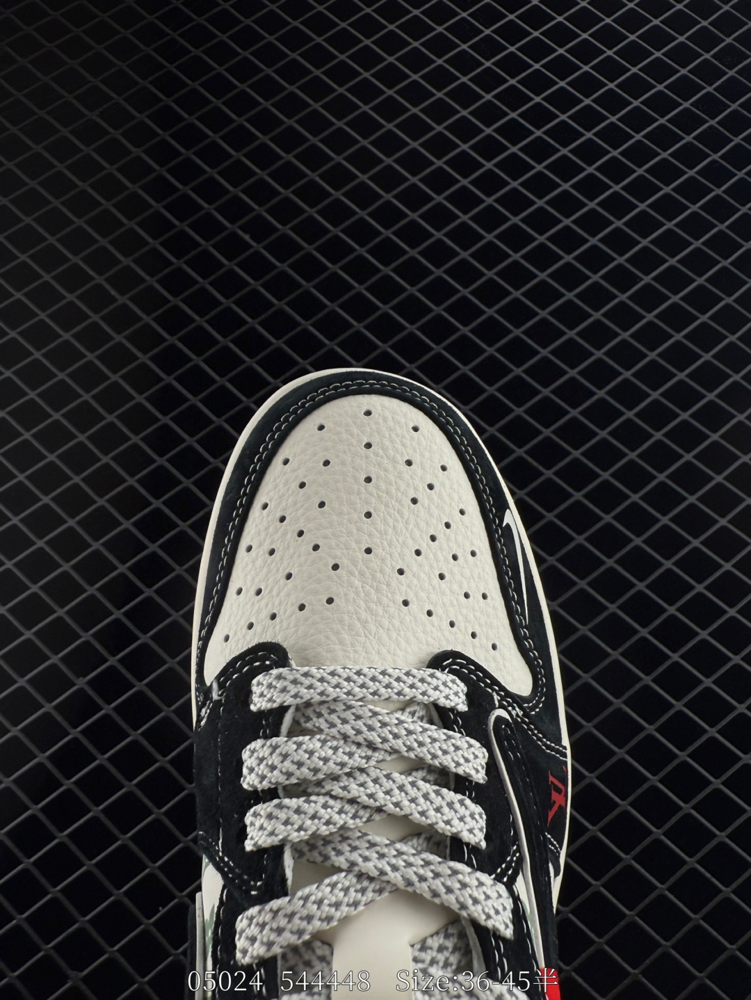 Travis Scott x Air Jordan 1 ” Reverse Mocha “